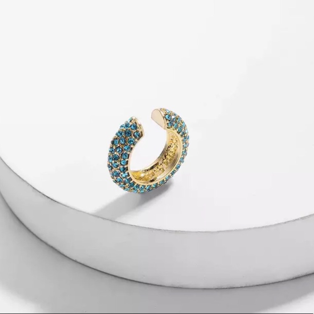 💎 2/$24 Blue Pave Crystal Ear Cuff 💎 - Picture 2 of 2